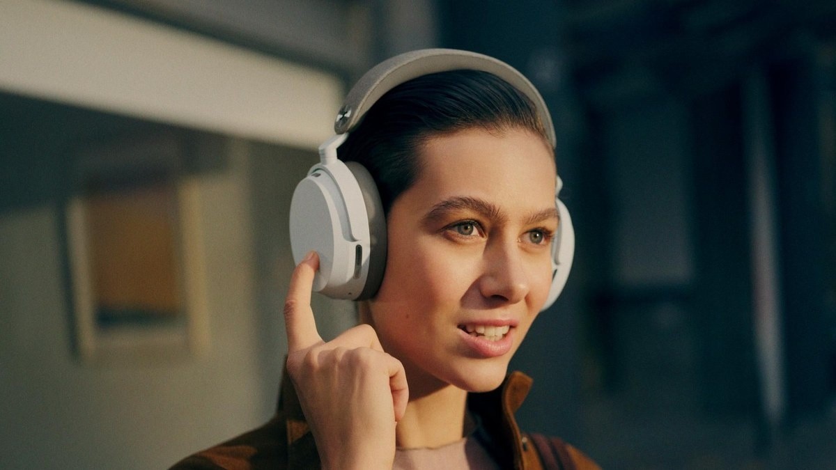 Sennheiser Momentum 5 Wireless in White (Image: Sennheiser)